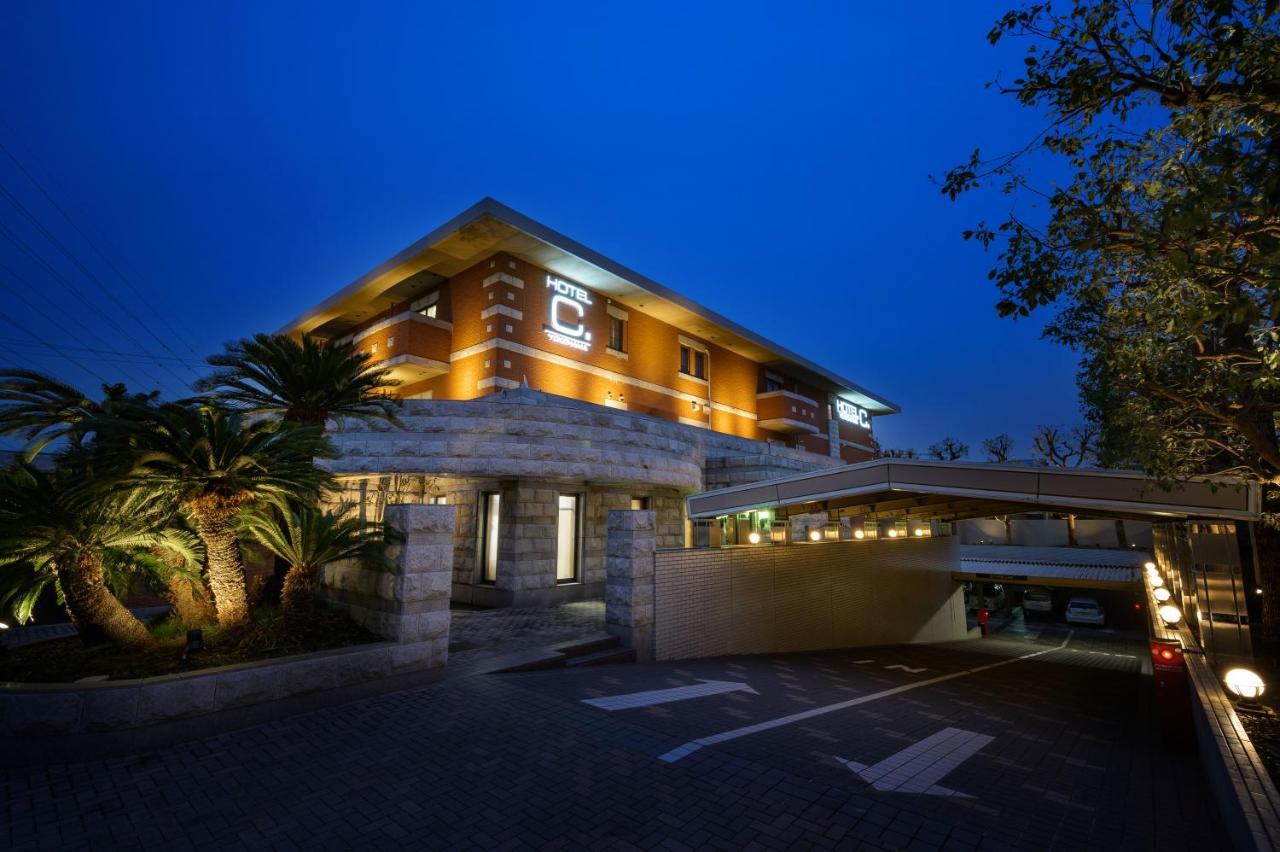C.Yokohama Hotel โยโกฮาม่า ภายนอก รูปภาพ